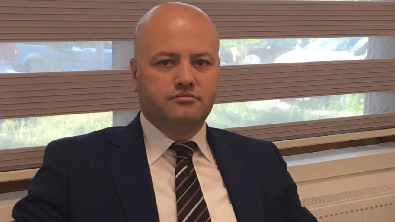 Bir Türkiye tablosu: Sadık Karayel