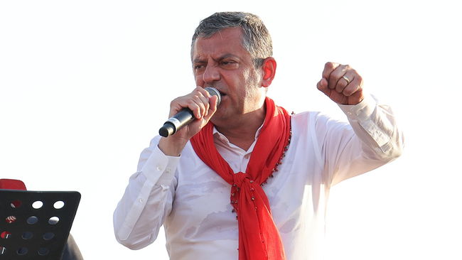 Özgür Özel İzmir’de sert çıktı, 'sloganı' duyurdu