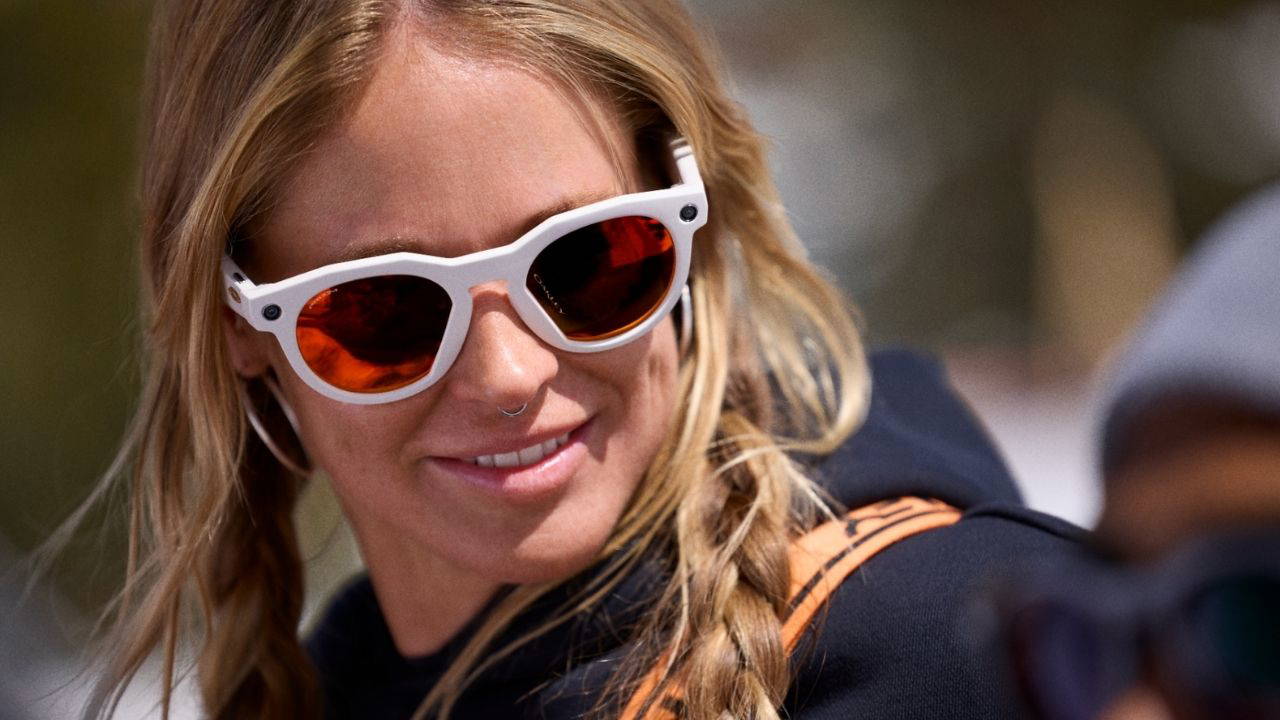 Meta ve Oakley birlikte çalıştı; yeni akıllı gözlük modelleri tanıtıldı