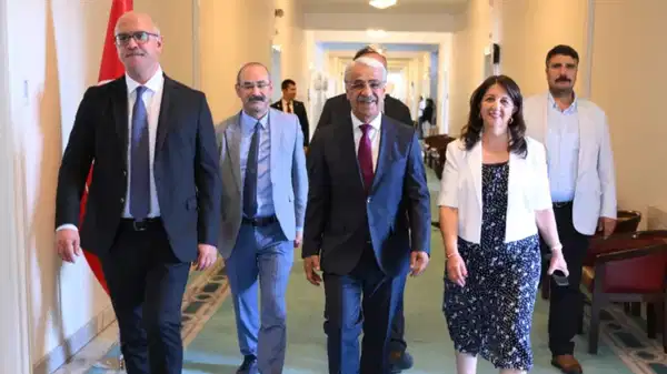 DEM Parti heyeti, İmralı Adası'na gitti