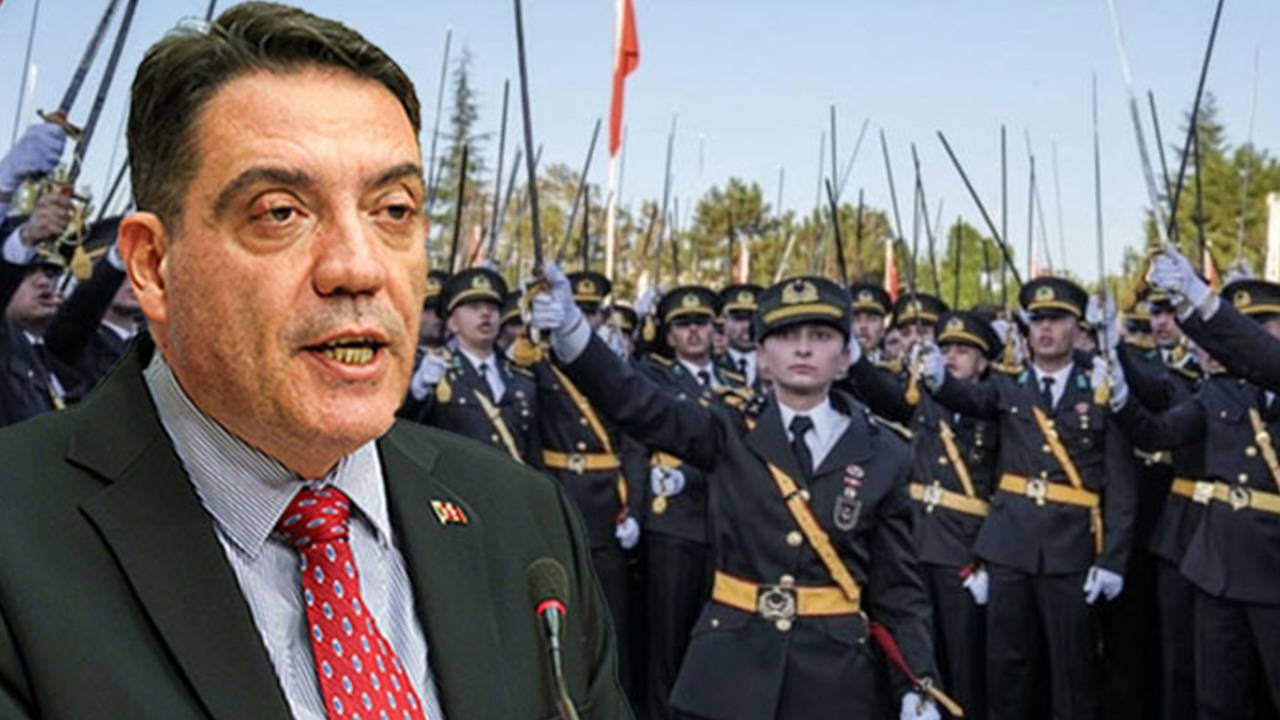 CHP'li Yankı Bağcıoğlu'nun teğmenlerin ihracını protesto çağrısı nedeniyle yargılanmasına başlandı