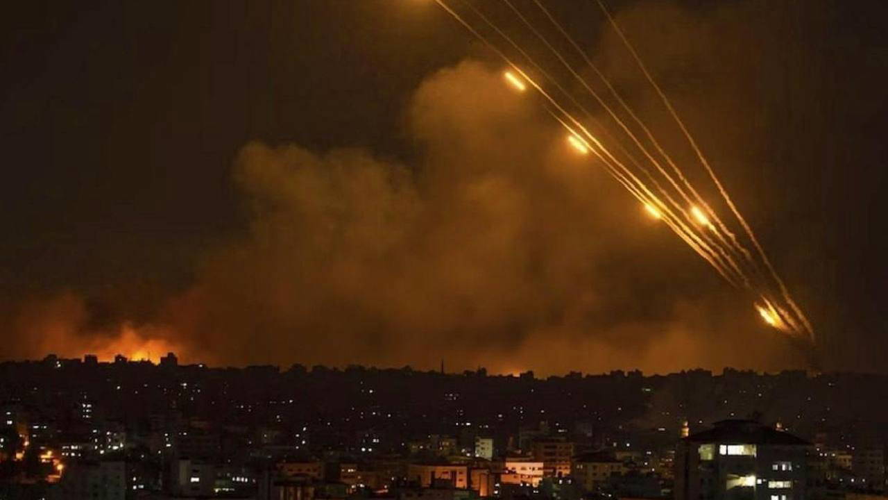 ABD'nin İsrail Büyükelçiliği uyardı: 'Sığınaklarda kalmaya devam edin'