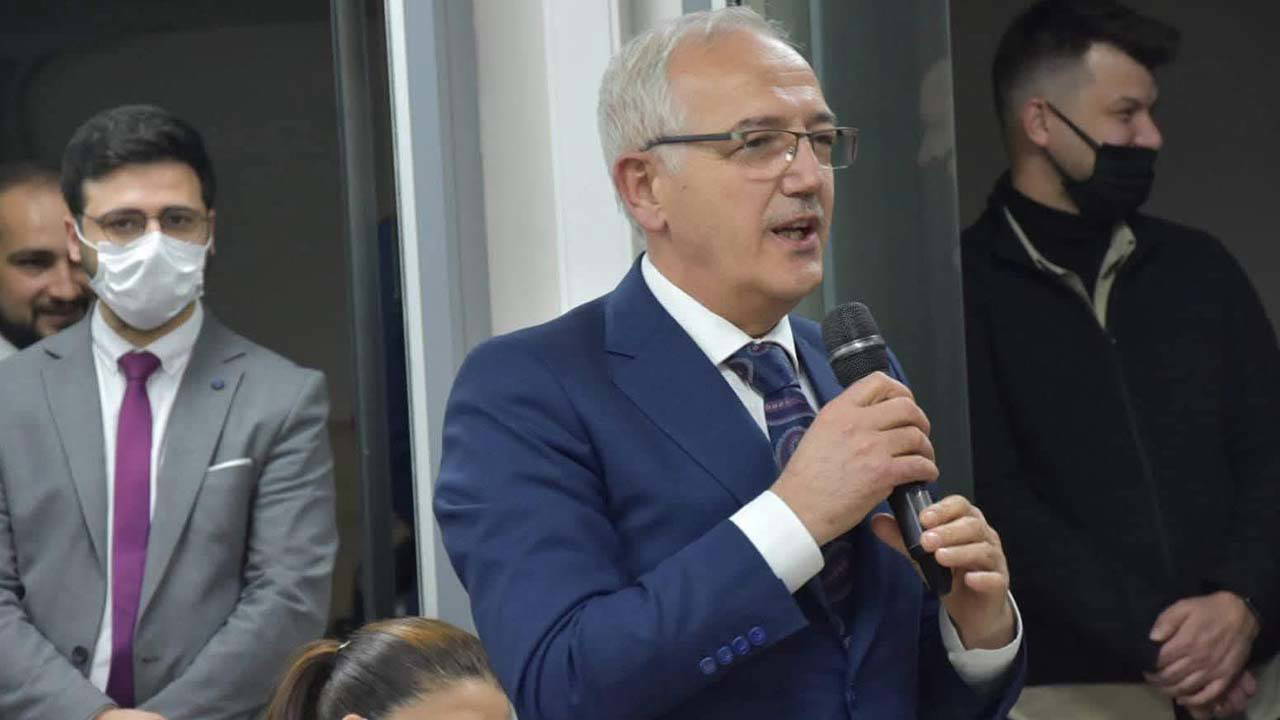 AKP'li eski milletvekili evinde ölü bulundu