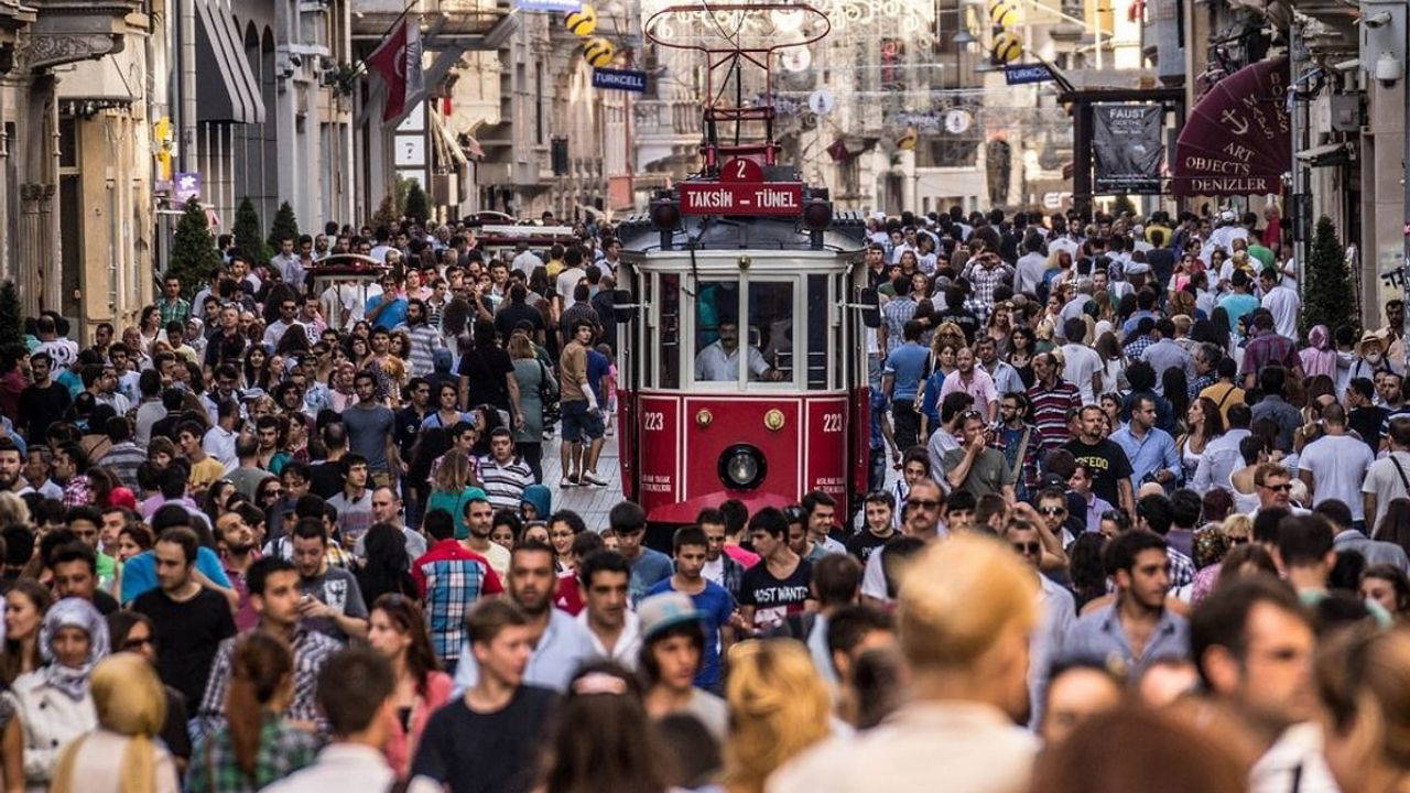 Türkiye'nin inanç haritası açıklandı: Dindarlık düşüşte!
