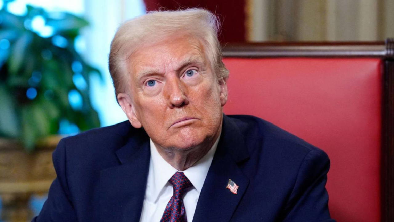 Trump karaya oturdu!