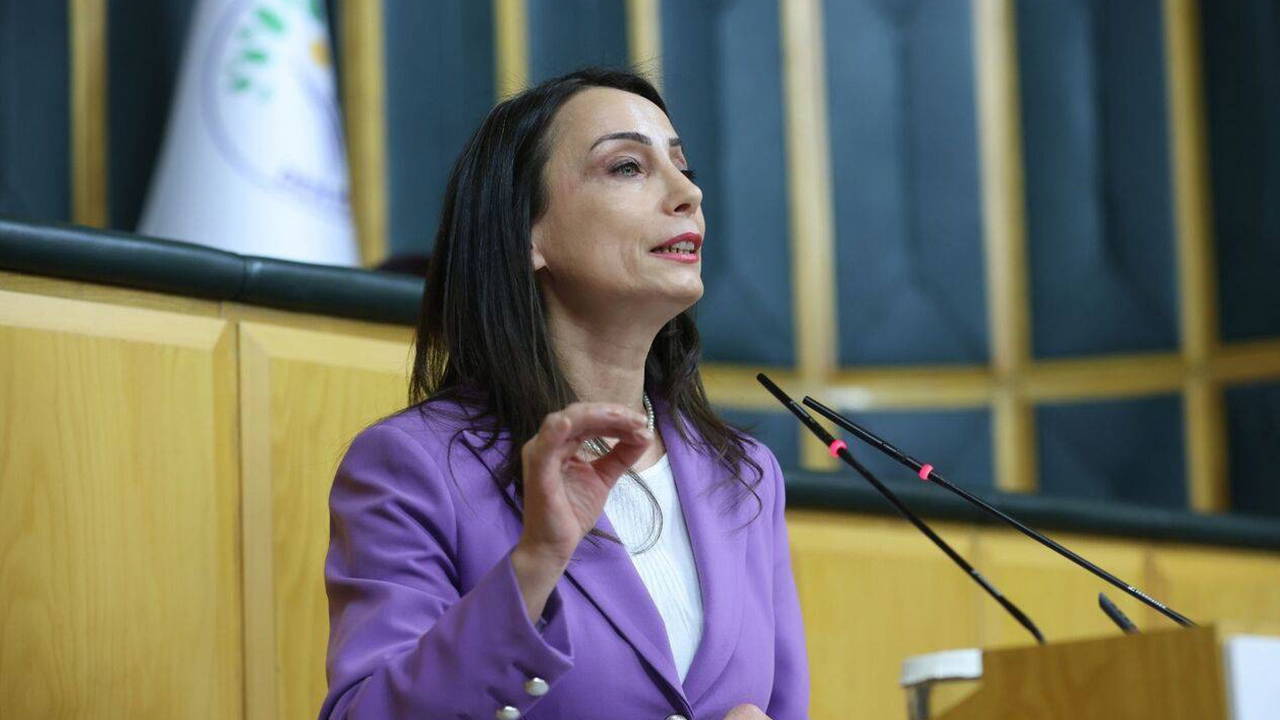 DEM Parti'den AKP'ye çağrı: 'Gelin Covid yasasını ekleyelim, oybirliği ile çıkaralım'