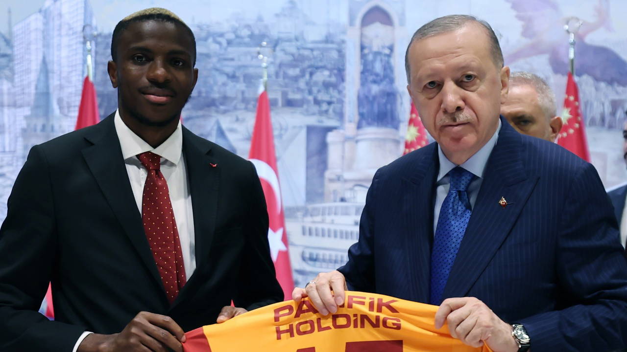 Şampiyon Galatasaray'dan AKP'li Cumhurbaşkanı Recep Tayyip Erdoğan'a ziyaret