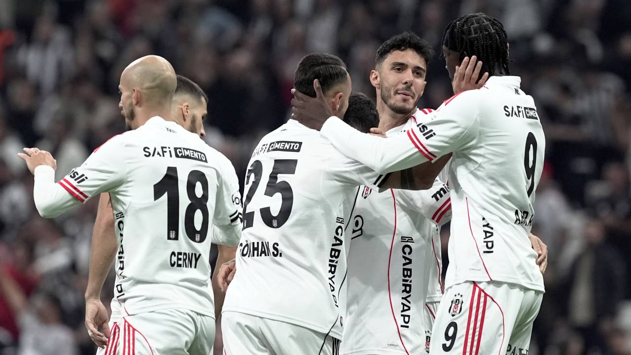 Beşiktaş derbi öncesi hata yapmadı: Beşiktaş 3-1 Kocaelispor
