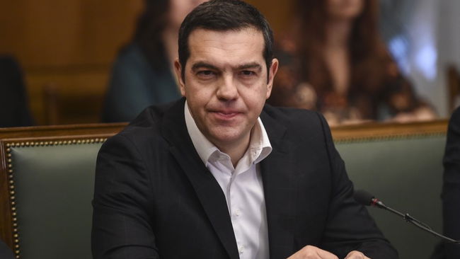 Çipras yeniden sahnede