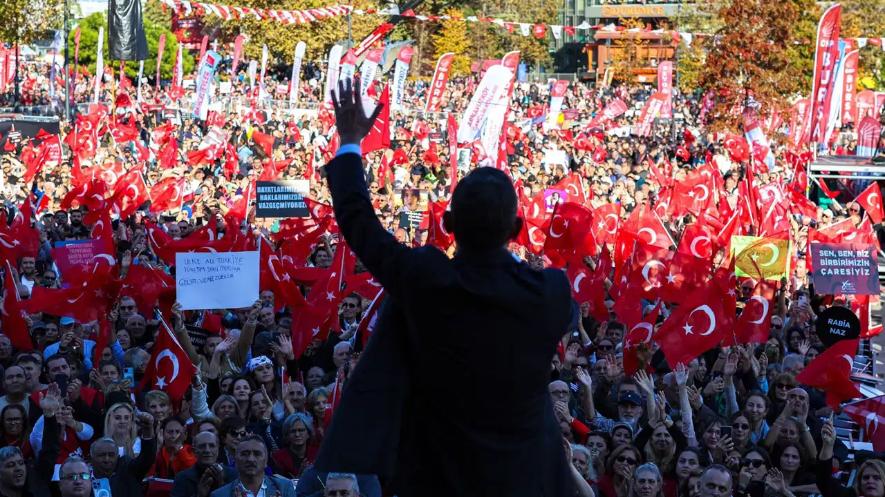 CHP'nin yeni miting adresi belli oldu!