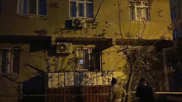 Gebze’de bir binanın daha kolonları çatladı: 3 aile tahliye edildi