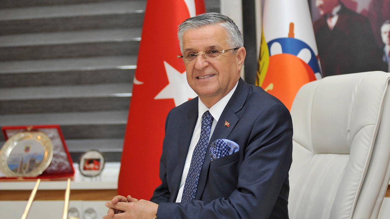 Antalya Kemer Belediyesi'ne soruşturma: Müfettişler meclis üyelerini ifadeye çağırdı