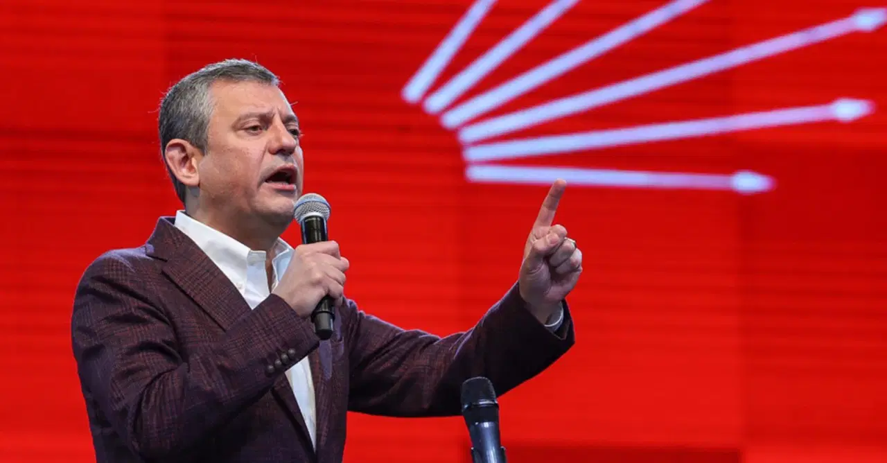 Son Dakika… 900’ün üzerinde delege imzasıyla CHP Olağanüstü Kurultay kararı aldı…