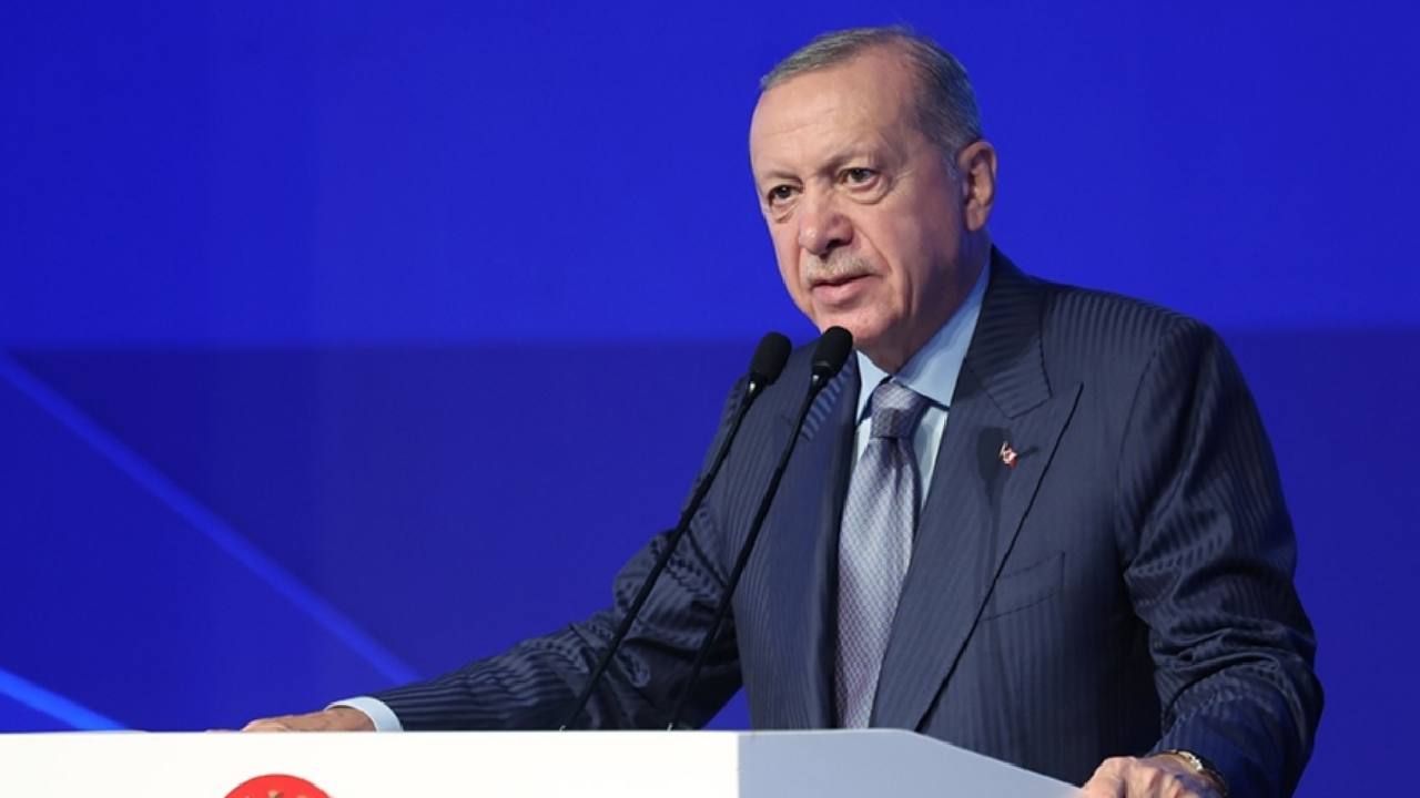 Erdoğan'dan 'mutlak butlan' açıklaması: 'Güvenli takip mesafesinden izliyoruz'