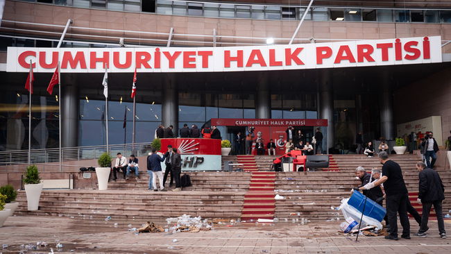 Emre Kongar yazdı...
