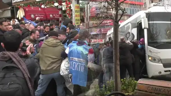 Ankara'da 'KYK bursu' protestosu