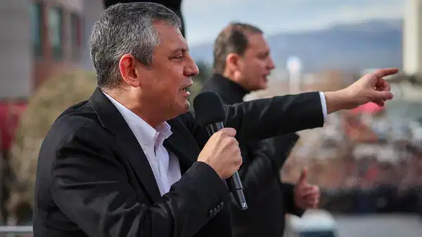 CHP'den Niğde'de tarihi miting! Özgür Özel tek tek ifşa etti: 'Her ay Fatih Keleş'e haber yolluyorlar...'