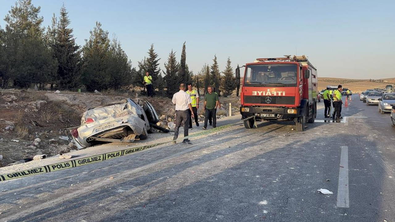 Son Dakika... Katliam gibi kaza: 3 ölü, 3 yaralı!