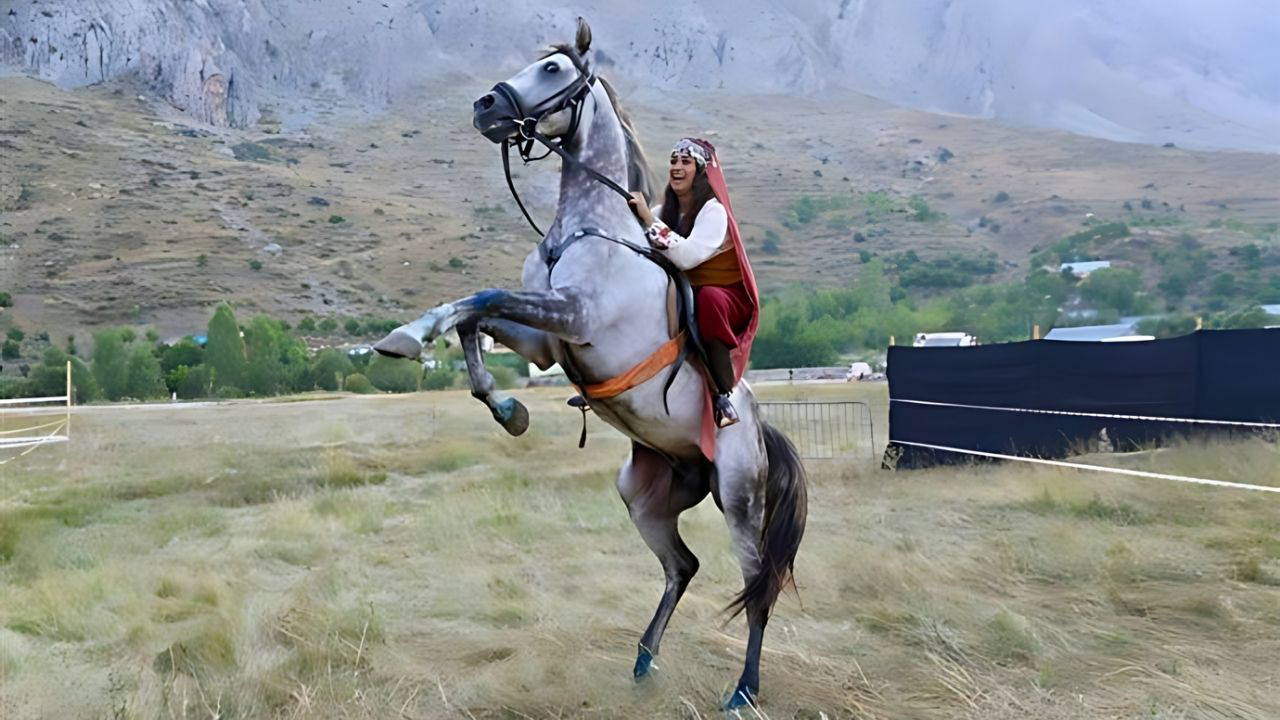 Alanya’da 19. Geleneksel Gökbel Yağlı Pehlivan Güreşleri ve Festivali coşkusu