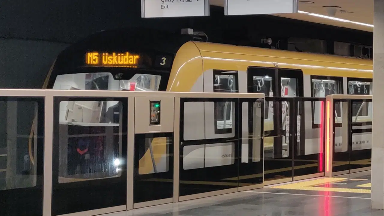 İstanbul'da metro istasyonunda patlama! 