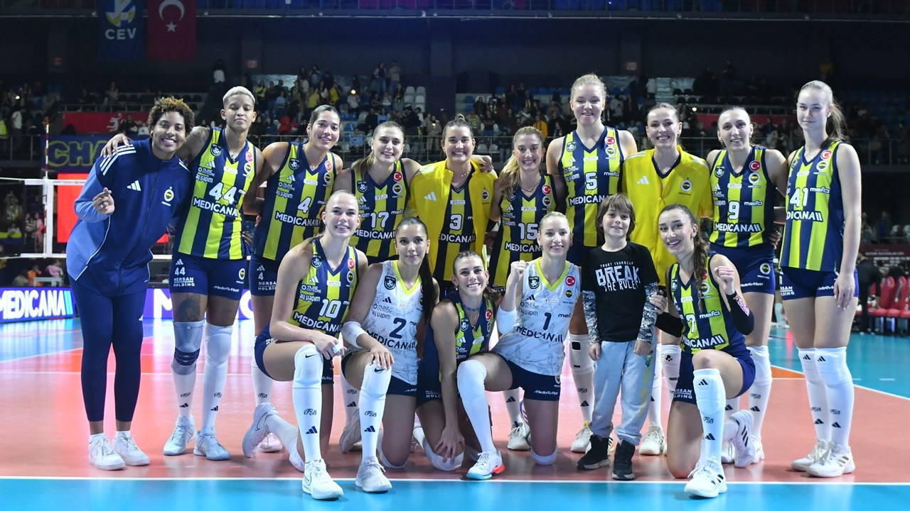 Fenerbahçe, Türk Hava Yolları'na set vermedi!