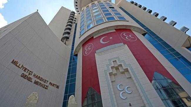 MHP'de 'tasfiye' depremi sürüyor