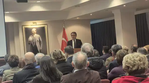 CHP’li Yalçın Karatepe'den ‘Sarayın bütçesi’ tepkisi: 'Faize 2,7 trilyon, borçluya yüzde 30 vergi'