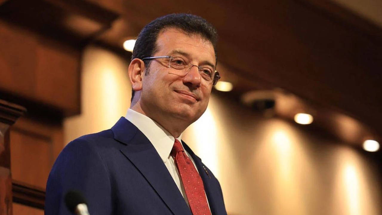 Ekrem İmamoğlu'ndan sınava giren öğrencilere mesaj