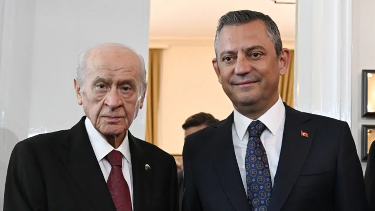 Bahçeli'den Özgür Özel'e telefon