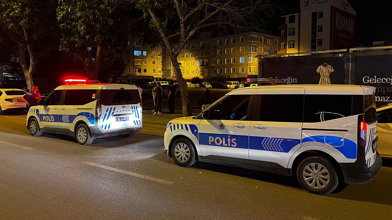 Yer Kayseri... Yer Kayseri... Eski site görevlisinden yöneticiye bıçaklı saldırı!