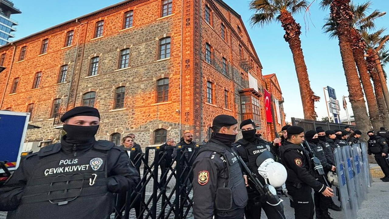 İzmir'in çiçeklerini soldurmayın!