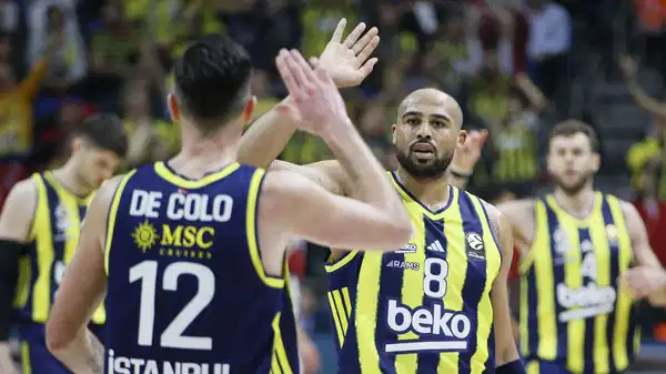 Fenerbahçe Beko, Baskonia'ya şans tanımadı!