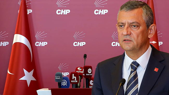 CHP Genel Merkezi önünde gerginlik