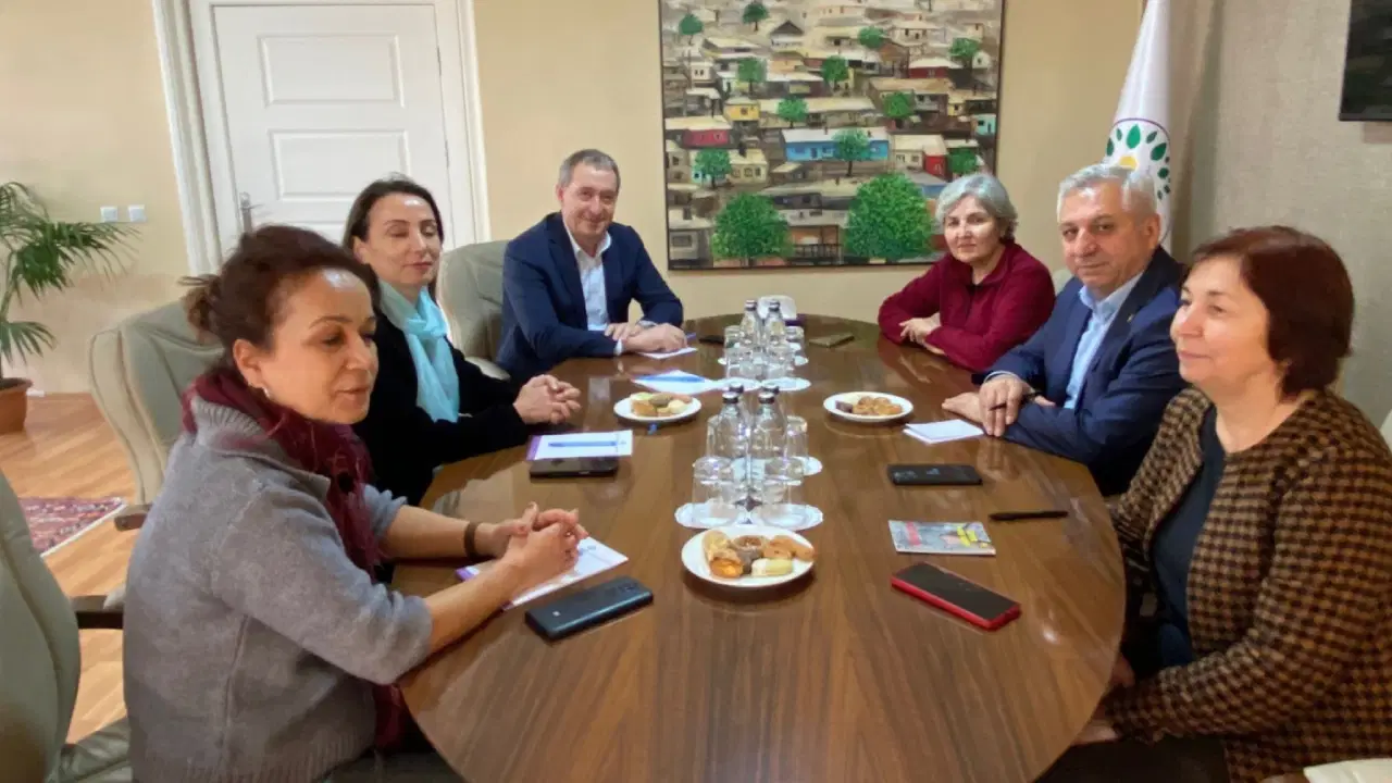 Emek Partisi’nden DEM Parti’ye ziyaret