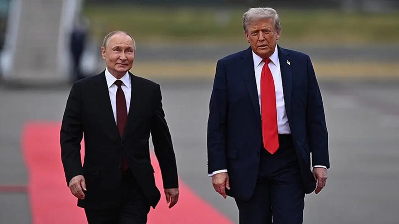 Trump ile Putin'den kritik görüşme