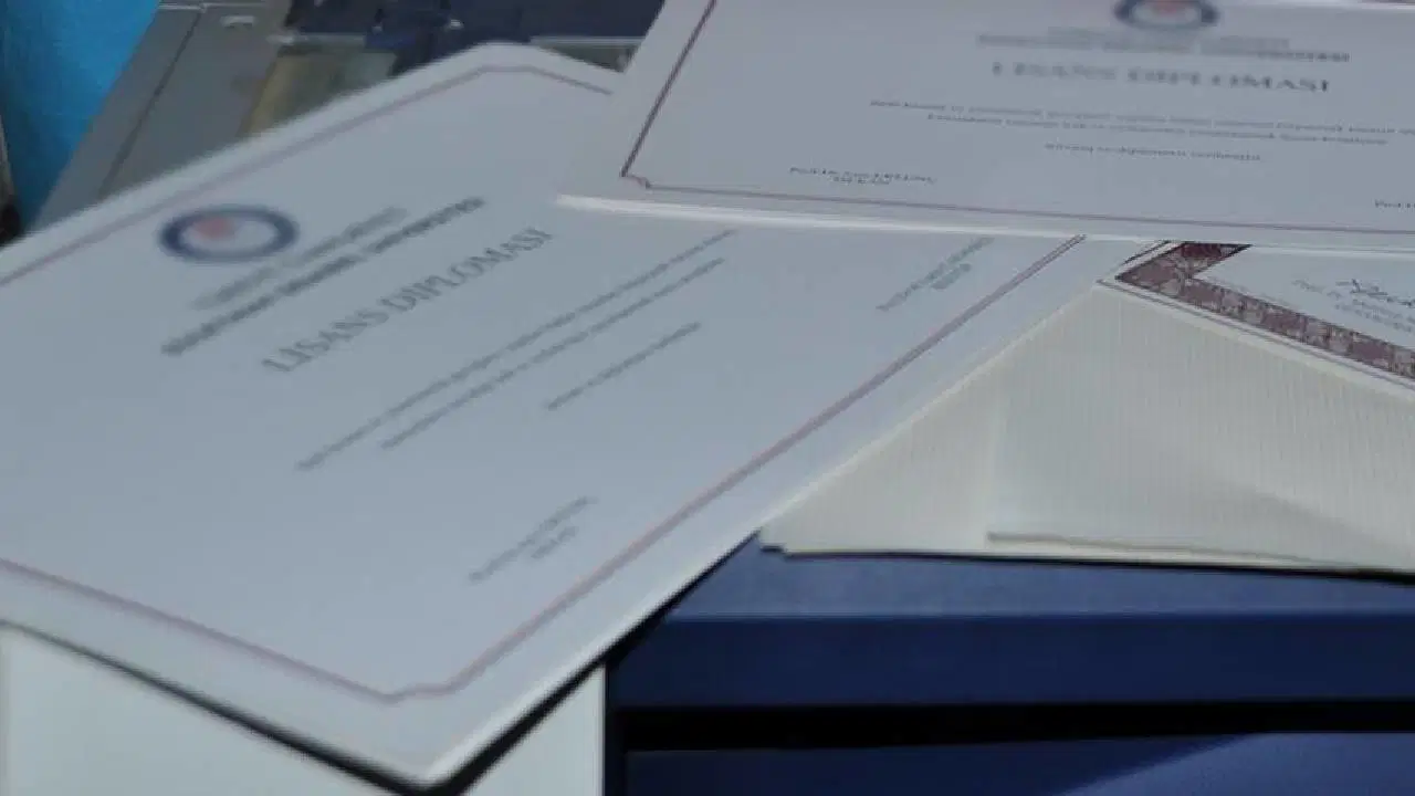 Sahte diplomayla psikologluk yapılıyor: Halıcıdan psikolog