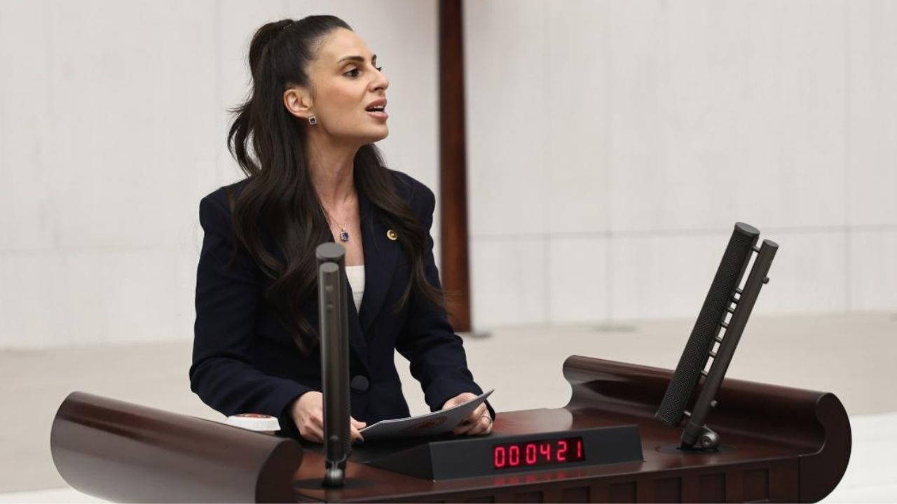 CHP’li Özcan: Datça Belediyesi’nin gelirine el koymak, halka hizmeti engelleme çabasıdır