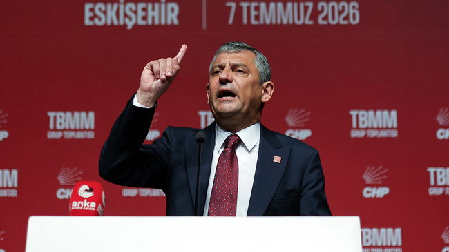 Özgür Özel'den çok sert 'Trump' sözleri!