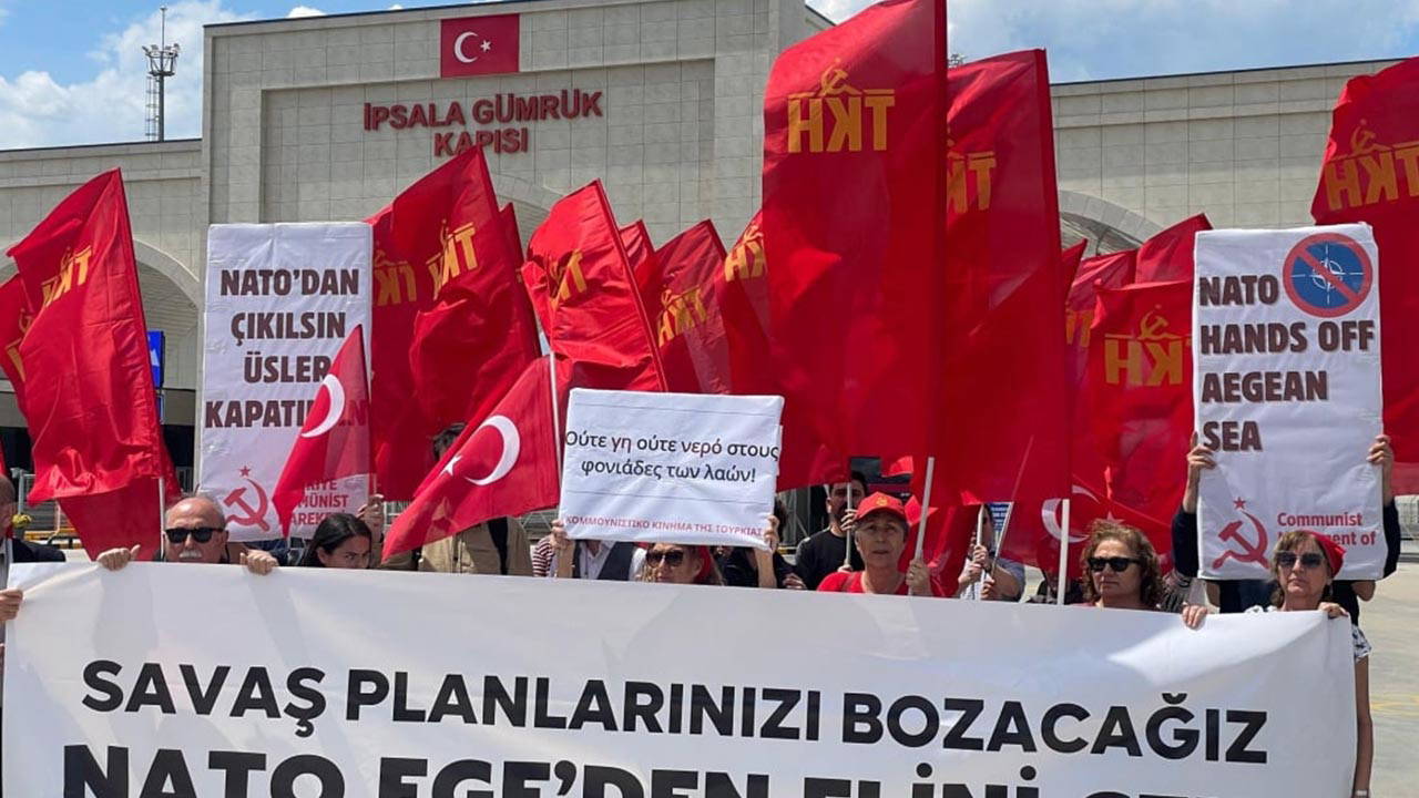 'Halkların katillerine ne toprak ne de su!'