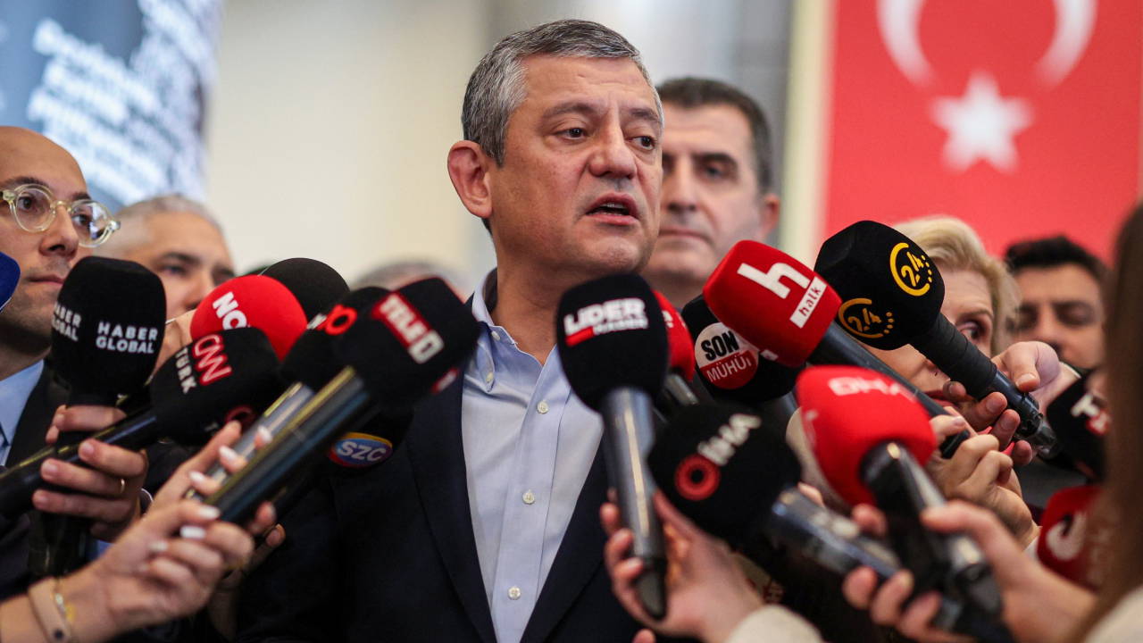 CHP lideri Özgür Özel'den kurultay kararına ilk açıklama 