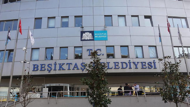 Eski başkan yardımcısı dahil 5 isim gözaltına alındı