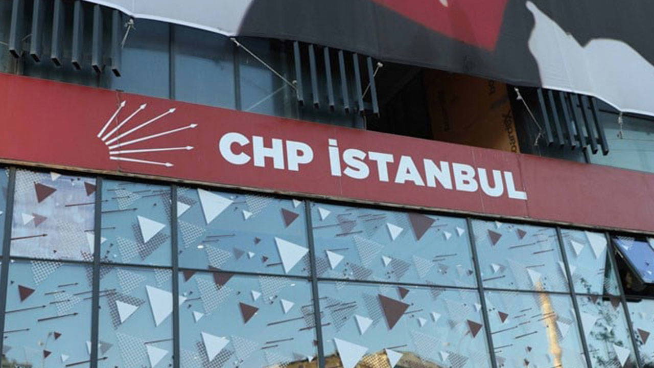 Mahkemeden CHP İstanbul İl Yönetimi'ne kayyum kararı... Tepki yağdı: 'Ülkeyi dünyaya rezil ediyorlar!'