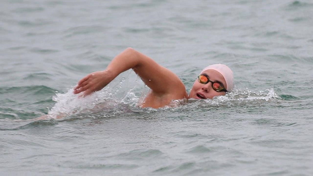 Milli yüzücü Bengisu Avcı'dan tarihi başarı!