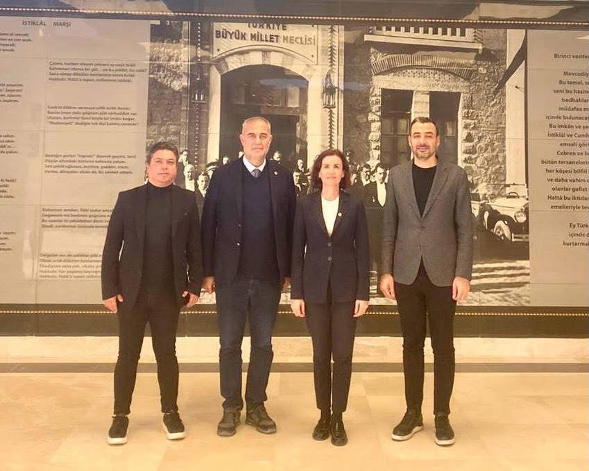 CHP heyetinden başkanvekili Çiçek'e ziyaret