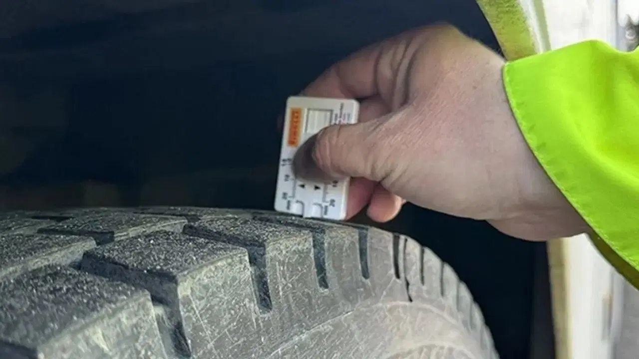 Kış lastiği zorunlu mu? Zorunlu kış lastiği uygulaması hangi tarihlerde? 2026 Kış lastiği ne kadar?