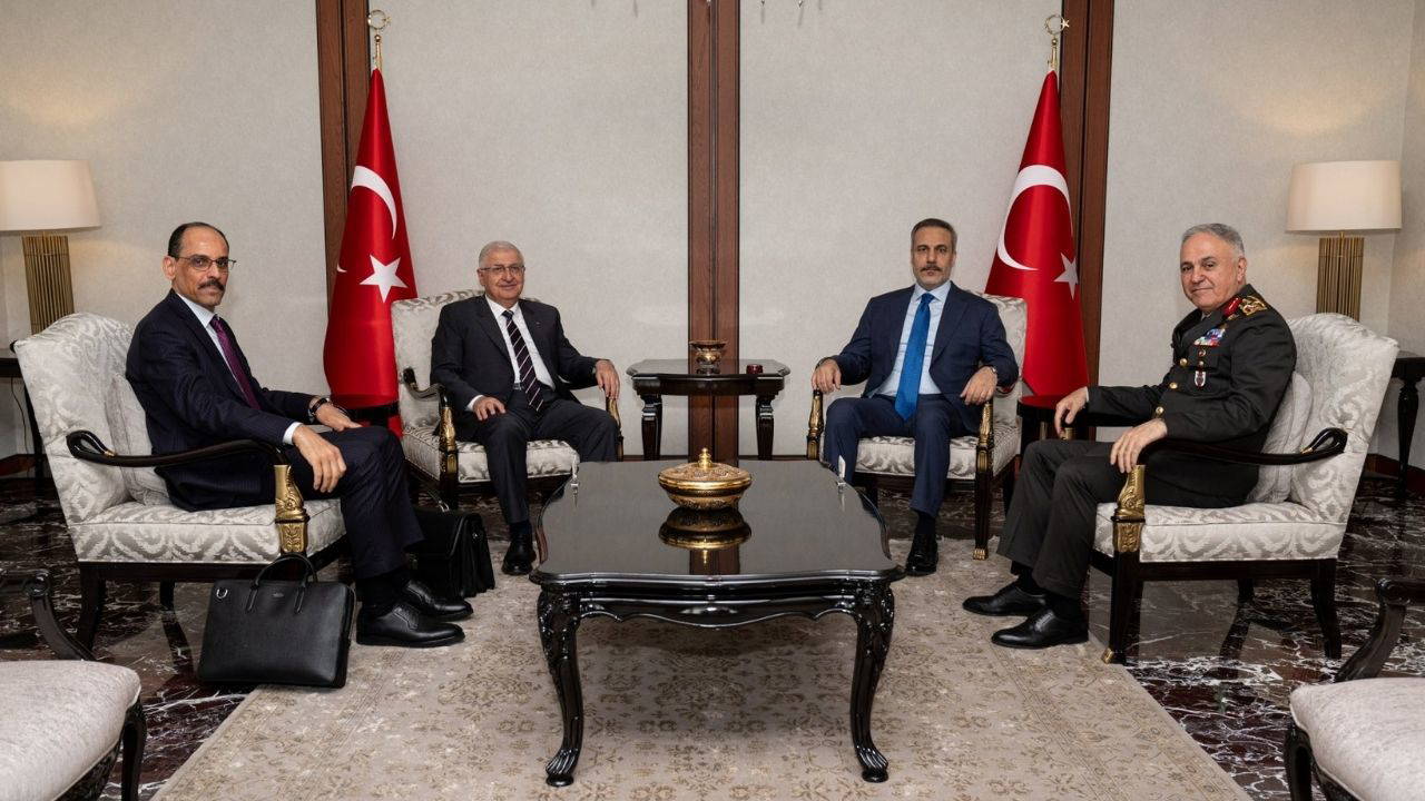 Hakan Fidan müzakereyi işaret etti!