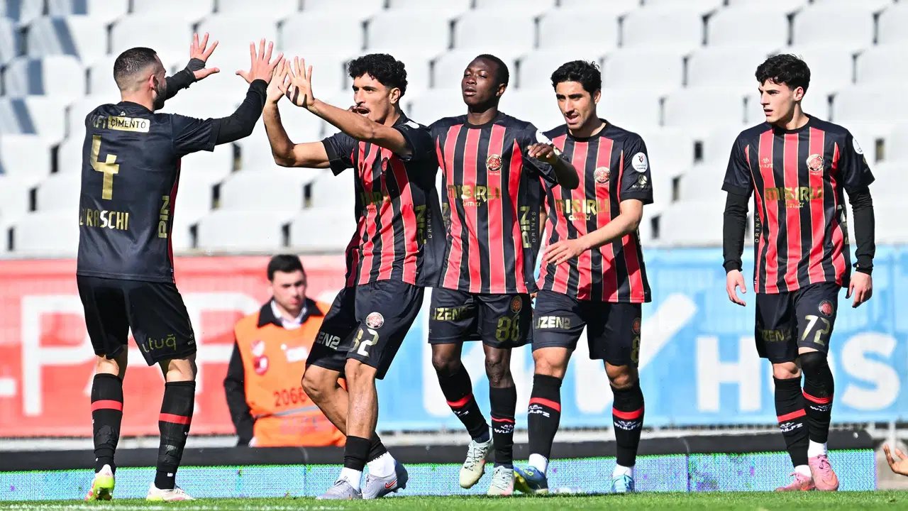 Fatih Karagümrük'ten Çaykur Rizespor karşısında kritik galibiyet!