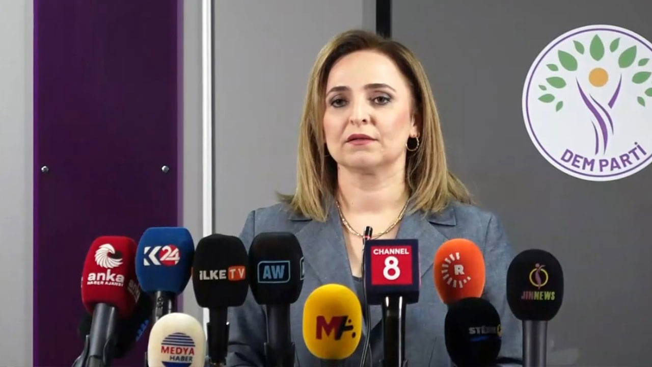 Son Dakika... İmralı'ya gidecek vekili açıkladılar: DEM Parti'den CHP'ye 'İmralı'ya ziyaret' çağrısı