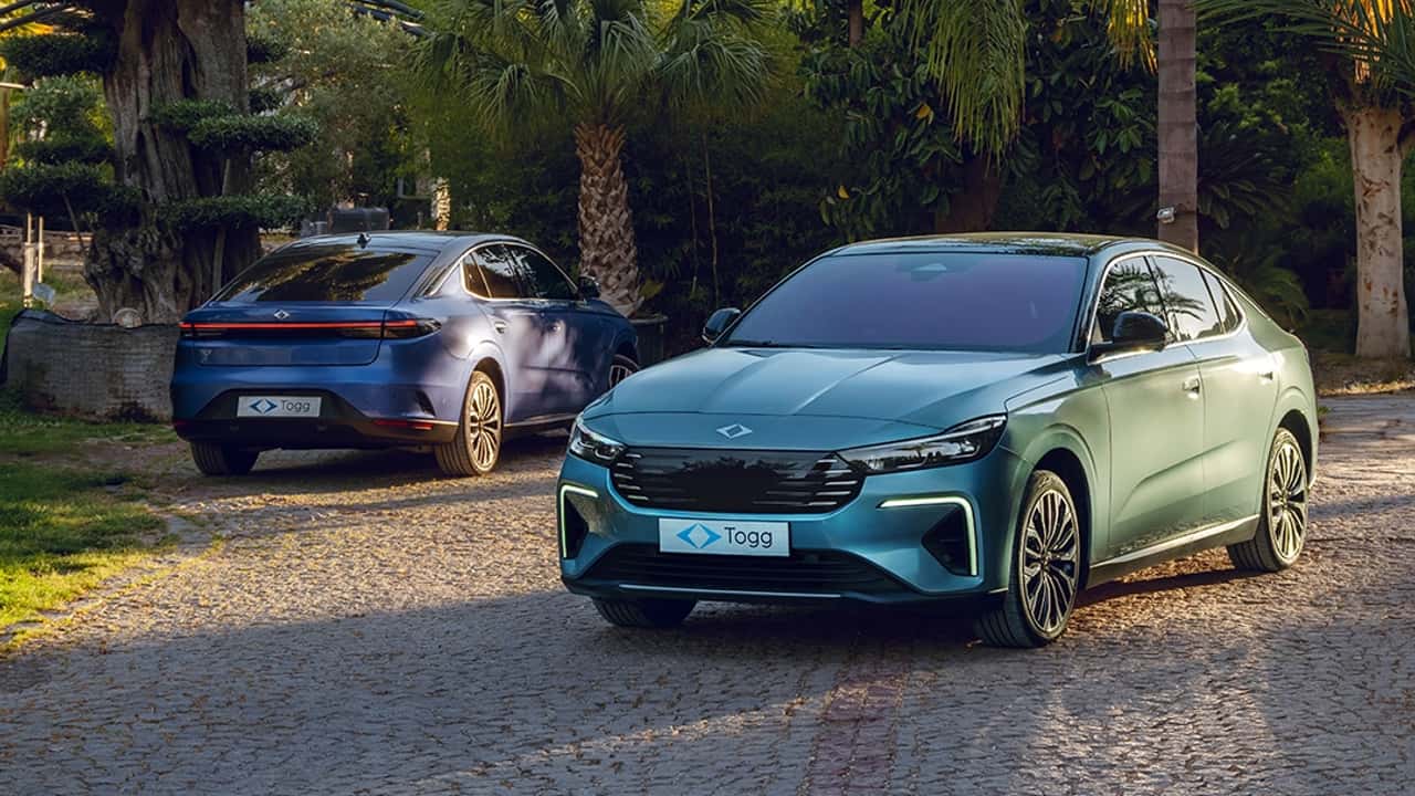 Togg'dan içeride ve dışarıda büyük fark! Elektrikli otomobile talep arttı: Satış adedi ve sıralama belli oldu...