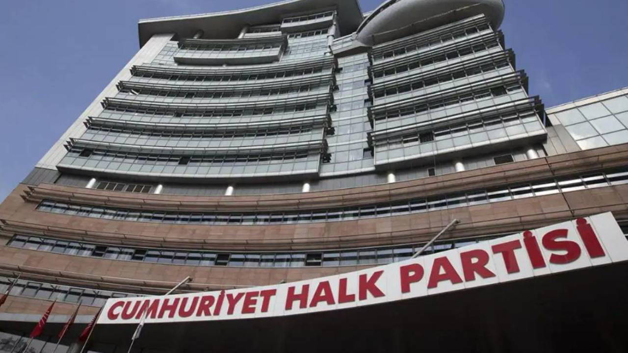 Niye üyelerin önüne sandık konulmadı?